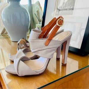 Fabulous DVF Italian Leather Heeled Sandals - Dove Gray with Luggage Tan straps